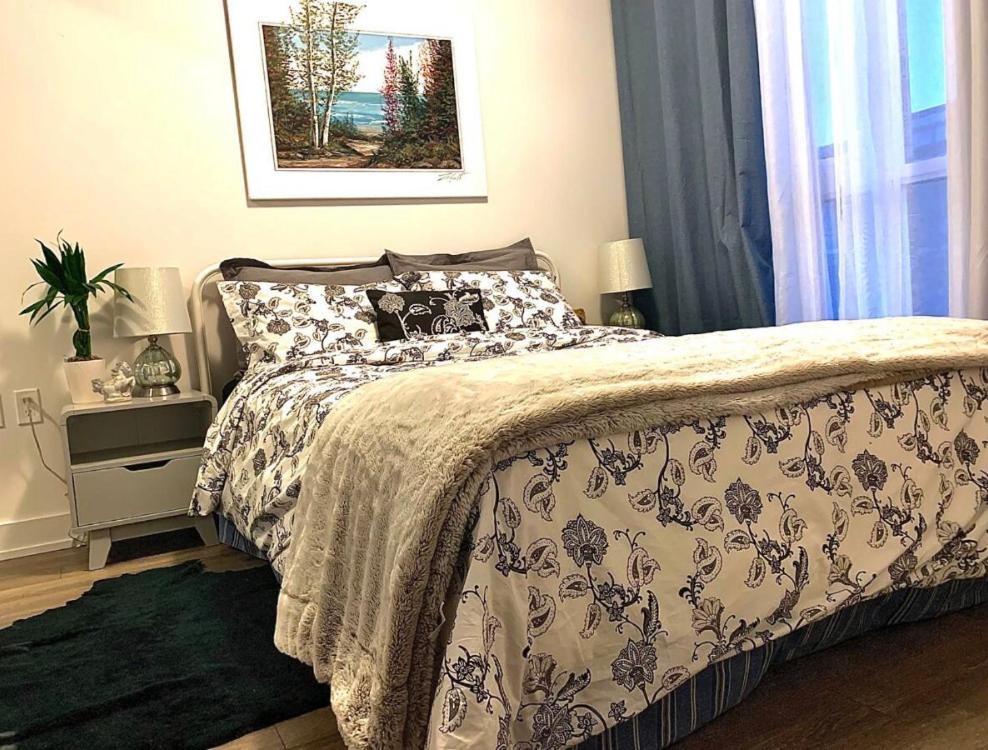 Aquarius 2 Bedroom Condo Friday Harbour Innisfil ภายนอก รูปภาพ